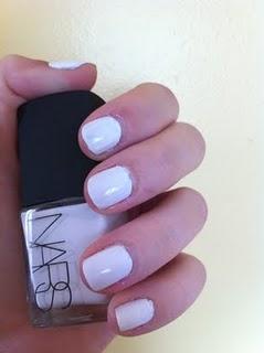 Mes ongles en Nars - white folie !