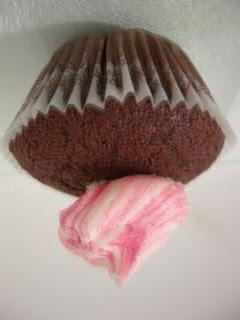 Cupcakes Red velvet meringuée bicolore