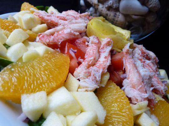 Salade de crabe des neiges, pomme et orange