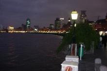 2004-12-shanghai-bundbynight