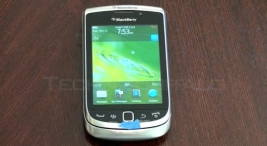 blackberry torch 2 540x296 Le BlackBerry Torch 2 se dévoile en vidéo