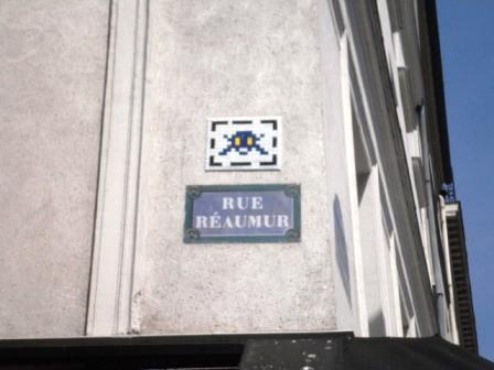 Invader : en attendant la 1000ème mosaïque parisienne (1/8)