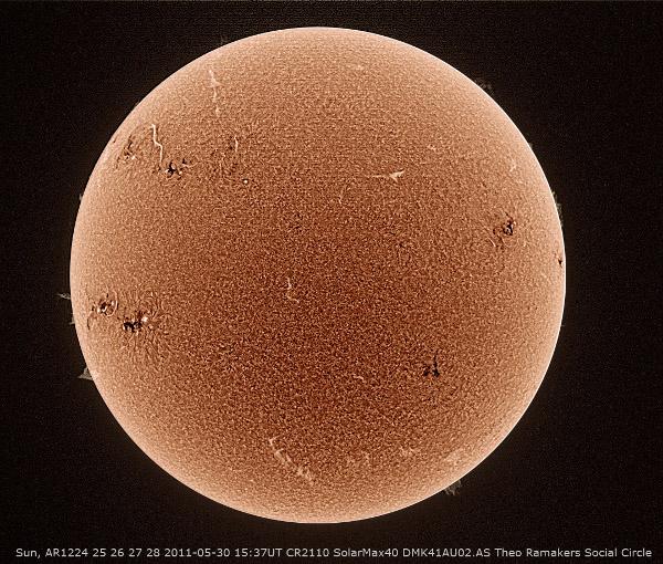 Soleil en H-alpha, 29 et 30 Mai 2011
