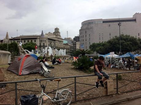 Carnet d’Espagne: Vite, Il faut trouver 450 milliards