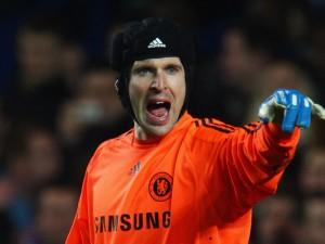 Chelsea : Cech honoré