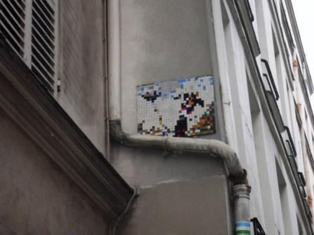Invader : en attendant la 1000ème mosaïque parisienne (2/8)