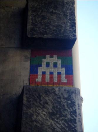 Invader : en attendant la 1000ème mosaïque parisienne (2/8)