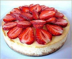 Cheesecake aux fraises bis (La petite pâtisserie d'Iza)