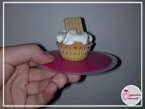 LES VOTES SONT OUVERS Cupcake-a-la-framboise--Cupcakes-cravatt--.jpg
