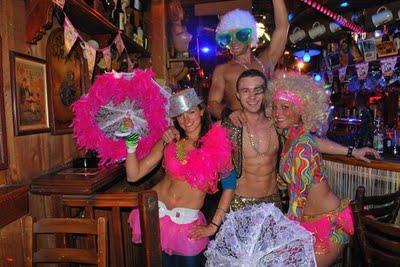 Enzo entre dans le monde de la nuit