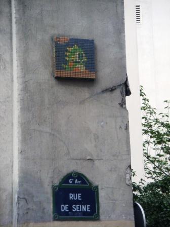 Invader : en attendant la 1000ème mosaïque parisienne (3/8)