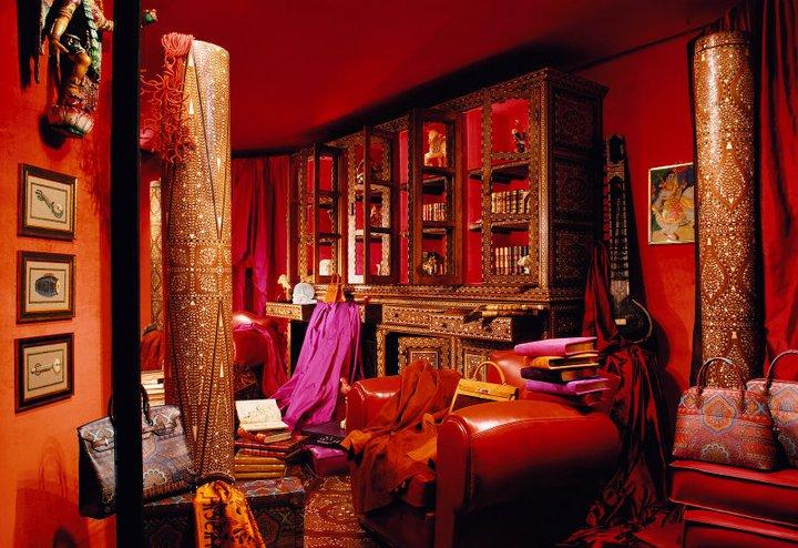 3 DAYS RUN WITH LEÏLA MENCHARI