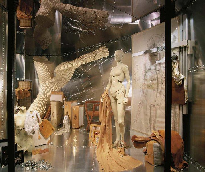 3 DAYS RUN WITH LEÏLA MENCHARI