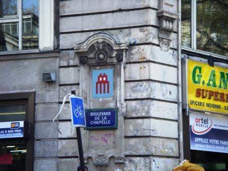 Invader : en attendant la 1000ème mosaïque parisienne (5/8)