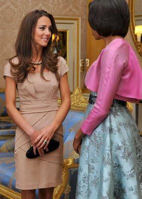 Kate Middleton a beau être princesse elle s'habille toujours à petits prix : chez Zara ou Reiss !