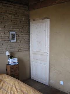 Portes intérieures et lavabo