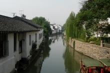 2007-11-suzhou-canal-1