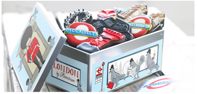 Une boite de gâteaux qui a du style