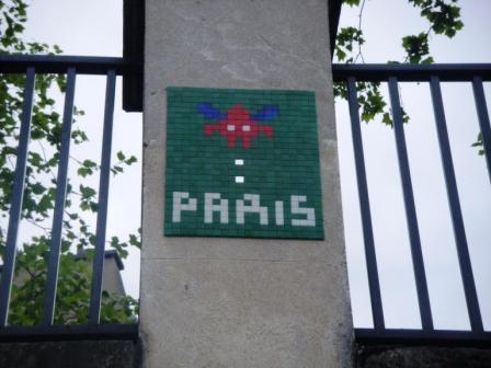 Invader : en attendant la 1000ème mosaïque parisienne (7/8)