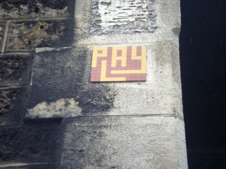 Invader : en attendant la 1000ème mosaïque parisienne (8/8)