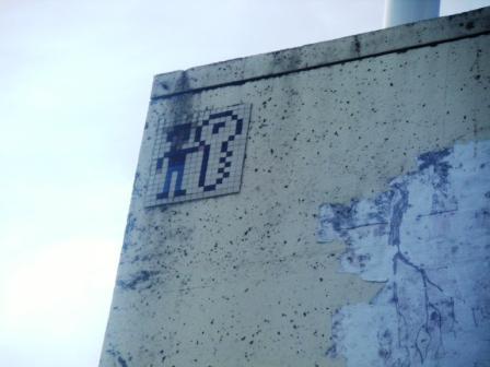 Invader : en attendant la 1000ème mosaïque parisienne (8/8)