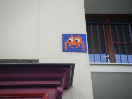 Invader : en attendant la 1000ème mosaïque parisienne (8/8)