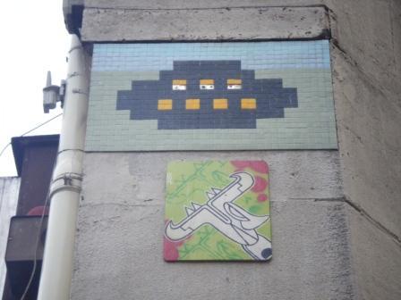 Invader : en attendant la 1000ème mosaïque parisienne (8/8)