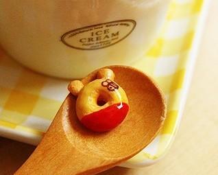 Donut Disney cherche iPhone kawaii