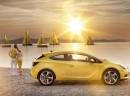 Opel_Astra_GTC_2012_002