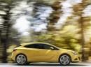 Opel_Astra_GTC_2012_006