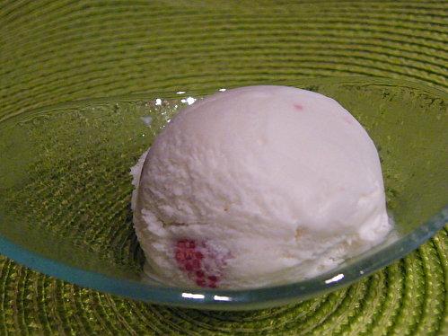 glace-framboises-fromage-blanc.JPG