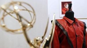 Actualité People : La veste rouge de Michael Jackson aux enchères