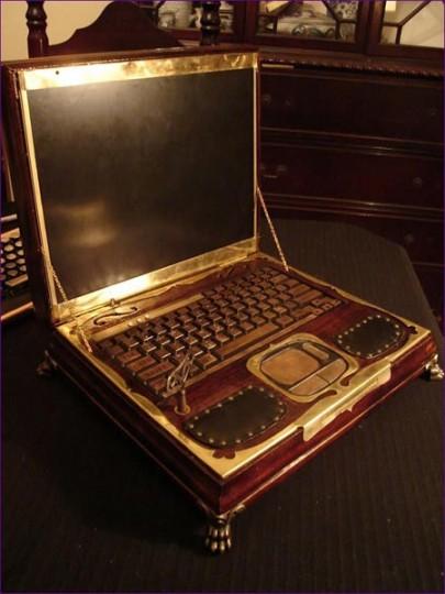 steampunk comp 1 405x540 Un laptop de lépoque victorienne en pré commande