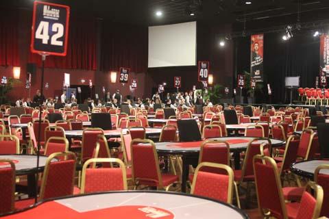 Début du coverage du Partouche Poker Deepstack de Saint-Amand-les-Eaux
