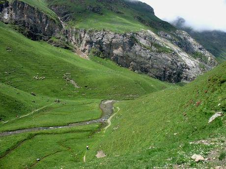 vallée de la Gela vers le portail de fer