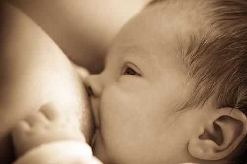 bienfaits de l'allaitement maternel sur le cerveau de l'enfant
