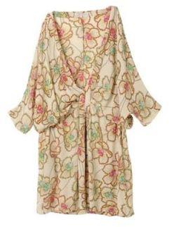 Pippa Middleton s'habille en Maje!