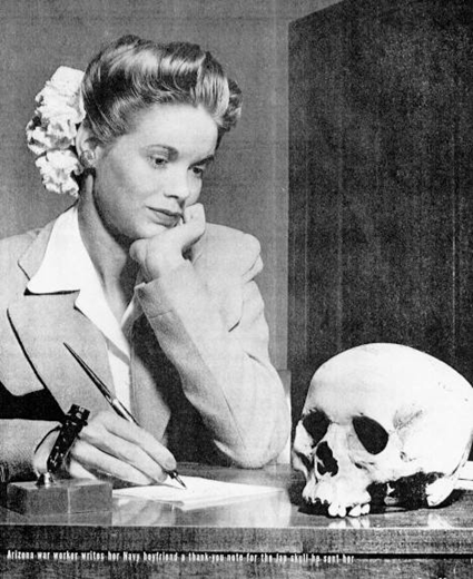 Arizona war worker writes her Navy boyfriend a thank-you note for the Jap skull he sent her