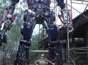 sculpture d’Optimus Prime mètres haut