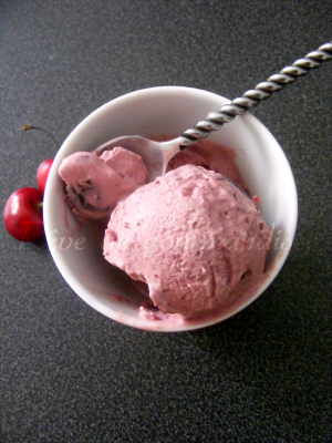 Crème glacée à la cerise Crème glacée à la cerise