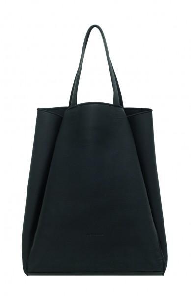 diorhomme sacs automne hiver2011 12 02 389x600 DIOR HOMME Chaussures + Sacs Hiver 2012