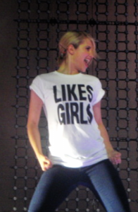 Dianna Agron de Glee aime les LGBT et le fait savoir