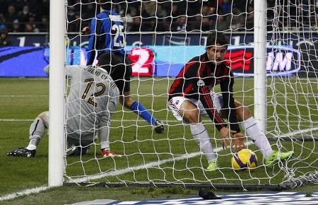 Buuut ! Goaaaal ! Reteeeeee… TOP 10.