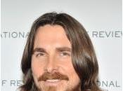 Christian Bale laisse pousser barbe...