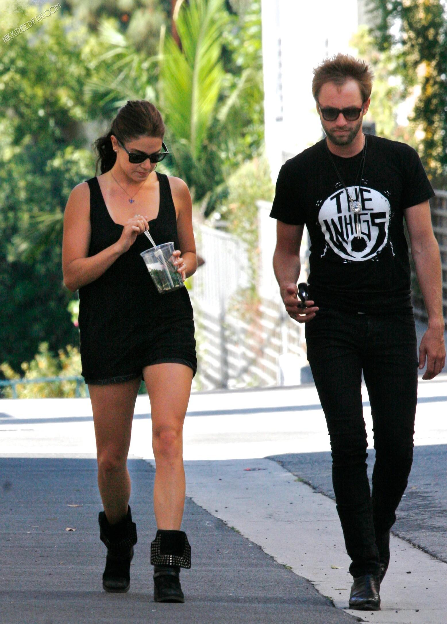 Nikki Reed et son fiancé à Los Angeles