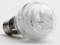 Innovation : les lampes hybrides… Lumière immédiate et économie d’énergie !