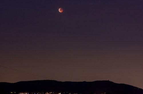 La lune rouge observée en France