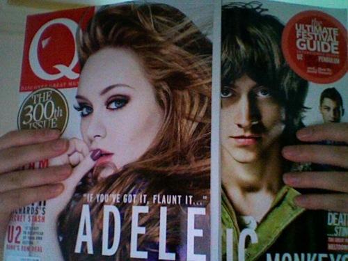 Adele en couverture: peau intensément photoshoppée.
Alex...