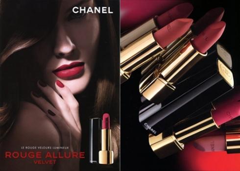 Chanel Rouge Allure Velvet 39 La Somptueuse