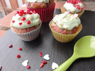 Cupcake à la framboise, glacage pistache